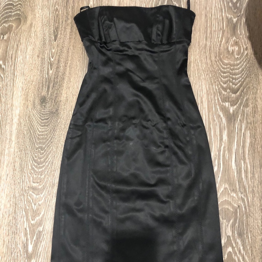 Strapless dress